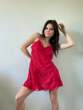 Load image into Gallery viewer, Vintage Victoria's Secret Slip