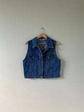 Load image into Gallery viewer, Vintage Denim Vest