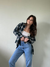 Load image into Gallery viewer, Vintage Flannel Shirt