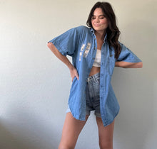 Load image into Gallery viewer, Vintage Embroidered Denim Shirt