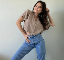 Load image into Gallery viewer, Vintage Cropped Blouse