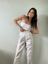 Load image into Gallery viewer, Waist 28 Vintage Tan Pleated Trousers