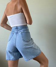 Load image into Gallery viewer, Waist 32 Vintage High Waisted Shorts