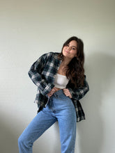 Load image into Gallery viewer, Vintage Flannel Shirt
