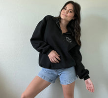 Load image into Gallery viewer, Vintage Graphic Pullover