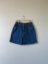 Load image into Gallery viewer, Waist 30 Vintage LEE Bareback Shorts
