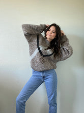 Load image into Gallery viewer, Vintage Pullover Sweater