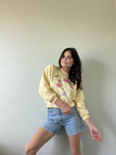 Load image into Gallery viewer, Vintage Graphic Pullover