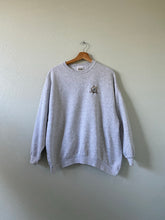 Load image into Gallery viewer, Vintage Graphic Pullover