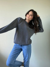 Load image into Gallery viewer, Vintage Grey Pullover