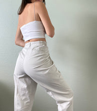 Load image into Gallery viewer, Waist 28 Vintage Tan Pleated Trousers