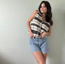 Load image into Gallery viewer, Vintage Patterned Vest Sweater