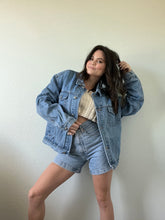 Load image into Gallery viewer, Vintage Old Navy Trucker's Jean Jacket