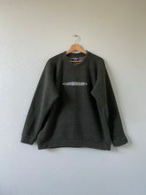 Load image into Gallery viewer, Vintage Ocean City Pullover