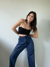 Load image into Gallery viewer, Waist 30 Vintage High Waisted Jeans