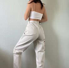Load image into Gallery viewer, Waist 31 Vintage High Waisted Deadstock Jeans