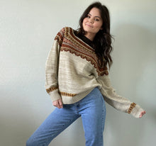 Load image into Gallery viewer, Vintage Patterned Sweater