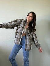 Load image into Gallery viewer, Vintage Button Down Shirt