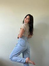 Load image into Gallery viewer, Waist 29 Vintage High Waisted jeans