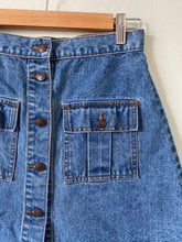 Load image into Gallery viewer, Waist 26 Vintage High Waisted Skirt