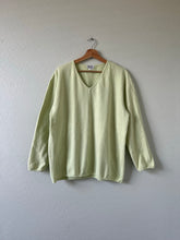 Load image into Gallery viewer, Vintage Green Pullover