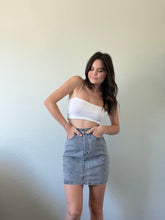 Load image into Gallery viewer, Waist 25 Vintage Denim Mini Skirt