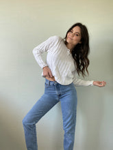 Load image into Gallery viewer, Vintage White Sweater