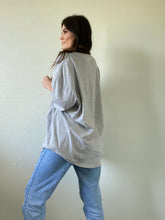 Load image into Gallery viewer, Vintage Tommy Hilfiger Tee