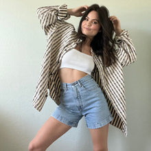 Load image into Gallery viewer, Vintage Patterned Shirt