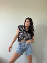 Load image into Gallery viewer, Vintage Sweater Vest