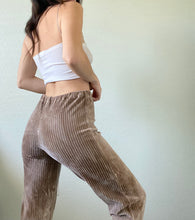 Load image into Gallery viewer, Vintage High Waisted Pants