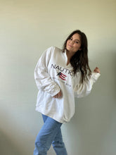 Load image into Gallery viewer, Graphic Nautica Pullover