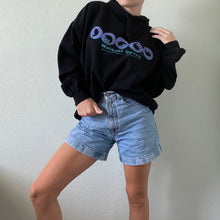 Load image into Gallery viewer, Vintage Waikiki Beach Pullover