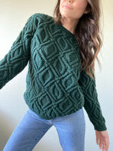 Load image into Gallery viewer, Vintage Chunky Knit Sweater