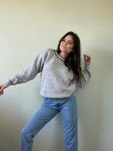 Load image into Gallery viewer, Vintage Pullover Sweater