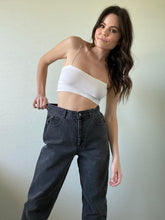 Load image into Gallery viewer, Waist 30 Vintage High Waisted Jeans