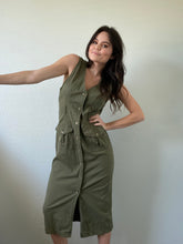 Load image into Gallery viewer, Vintage Green Midi Dress