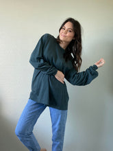 Load image into Gallery viewer, Vintage Basic Long Sleeve Shirt