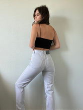 Load image into Gallery viewer, Waist 24 Vintage High Waisted Jeans