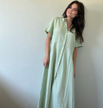 Load image into Gallery viewer, Vintage Green Linen Dress