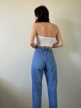 Load image into Gallery viewer, Waist 30 Vintage High Waisted Jeans