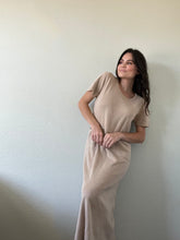 Load image into Gallery viewer, Vintage Linen Blend Maxi Dress
