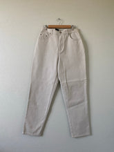 Load image into Gallery viewer, Waist 31 Vintage High Waisted Deadstock Jeans
