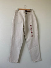 Load image into Gallery viewer, Waist 31 Vintage High Waisted Deadstock Jeans