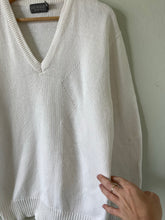 Load image into Gallery viewer, Vintage White Sweater