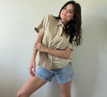 Load image into Gallery viewer, Vintage Collared Blouse