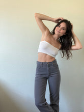 Load image into Gallery viewer, Waist 28 Vintage High Waisted Wrangler Jeans