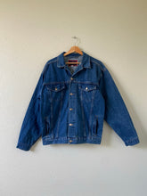 Load image into Gallery viewer, Vintage Hard Rock Cafe Denim Jacket