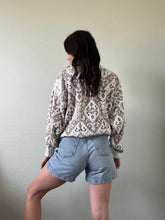 Load image into Gallery viewer, Vintage Patterned Sweater
