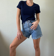 Load image into Gallery viewer, Vintage Navy Tee